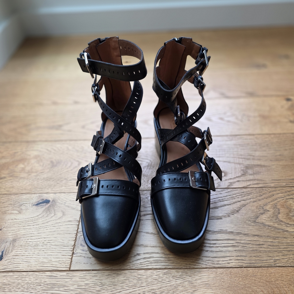 Clergerie Black Strappy Women's Sandals